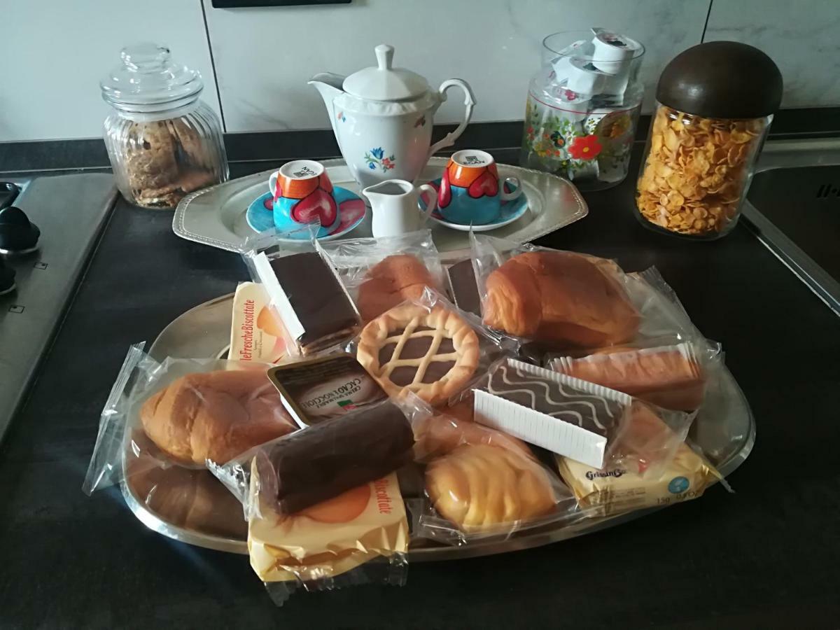 San Donato 40 Apartman Bologna Kültér fotó